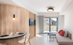 Evans Luxurious Apartment 2